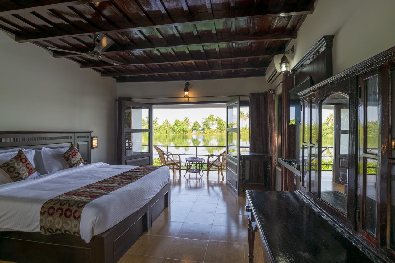 Warmth Lake Haven Alappuzha Εξωτερικό φωτογραφία