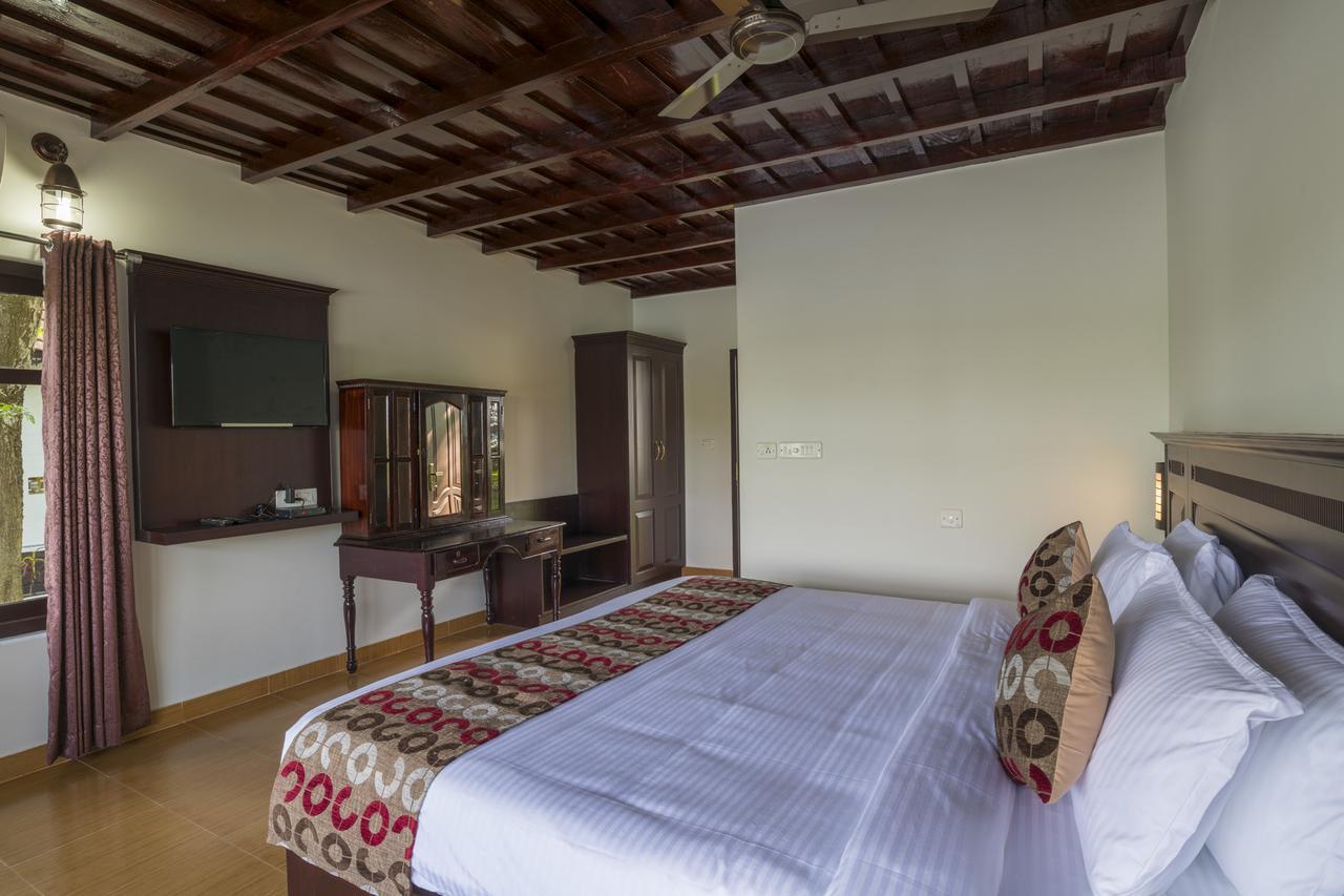 Warmth Lake Haven Alappuzha Εξωτερικό φωτογραφία
