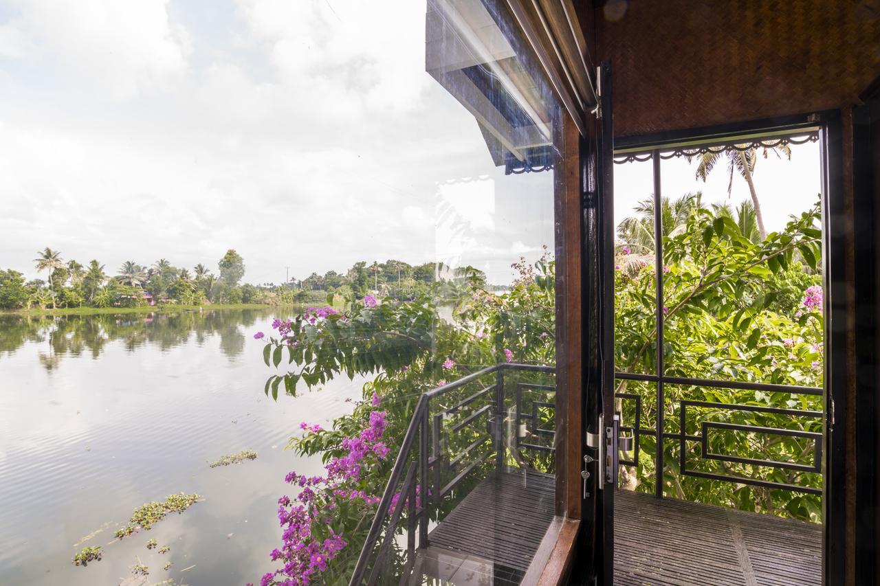 Warmth Lake Haven Alappuzha Εξωτερικό φωτογραφία