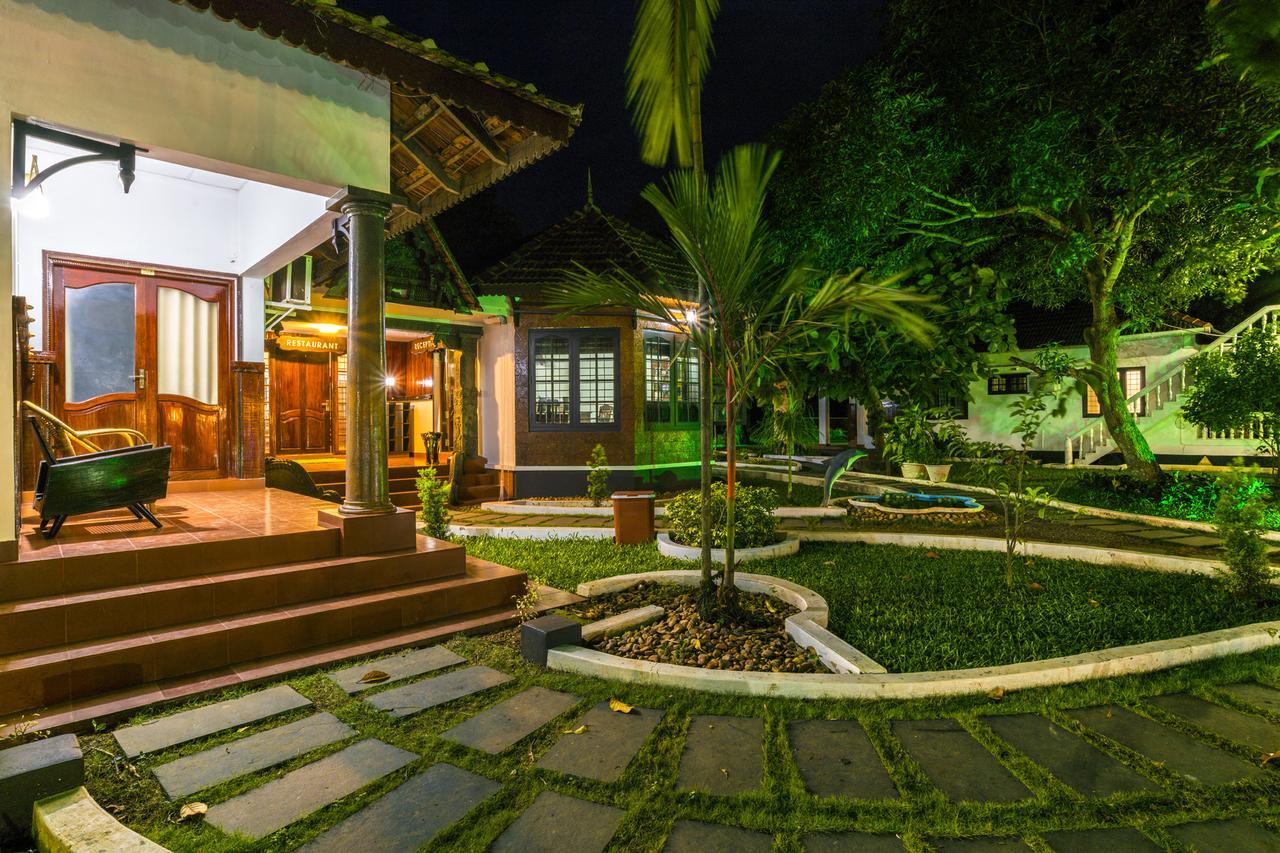 Warmth Lake Haven Alappuzha Εξωτερικό φωτογραφία