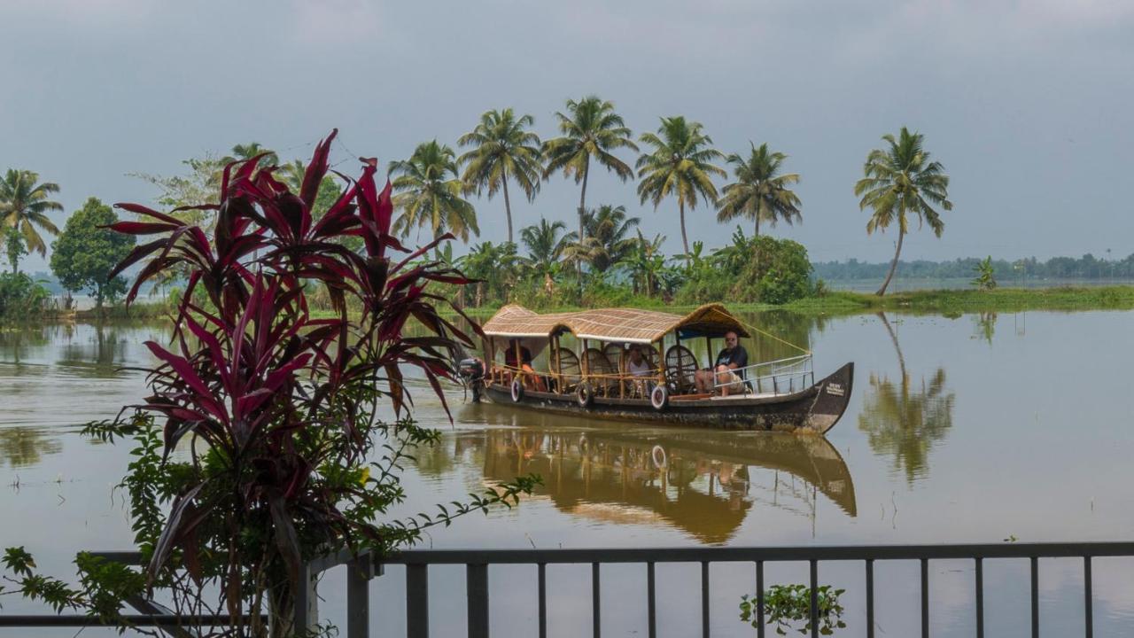Warmth Lake Haven Alappuzha Εξωτερικό φωτογραφία